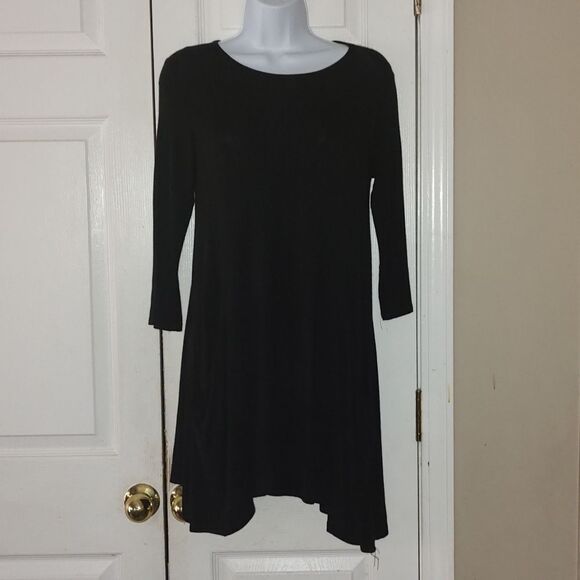 Trendyland Black shark bite flowy style dress with pockets Sz S - Picture 1 of 5